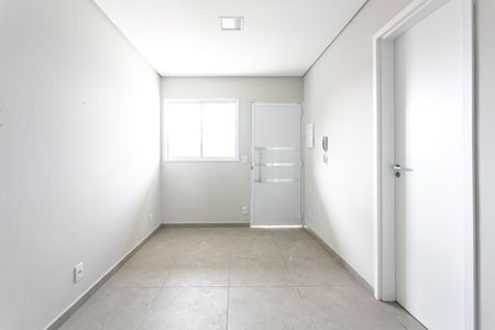 Apartamento para alugar com 39m², 2 quartos e sem vaga Apartamento para alugar com 39m², 2 quartos e sem vagaSala