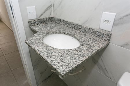 Apartamento à venda com 37m², 2 quartos e sem vagaBanheiro