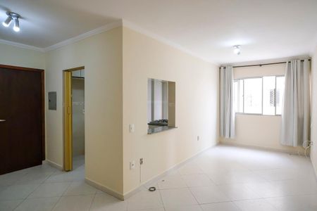 Apartamento para alugar com 70m², 2 quartos e 1 vagaSala