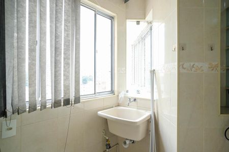 Apartamento para alugar com 70m², 2 quartos e 1 vagaÁrea de serviço