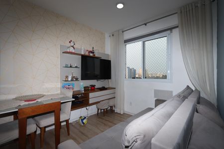 Apartamento para alugar com 45m², 2 quartos e 1 vagaSala