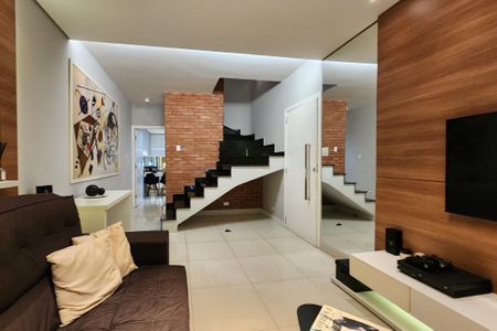 Casa à venda com 157m², 3 quartos e 2 vagasSala