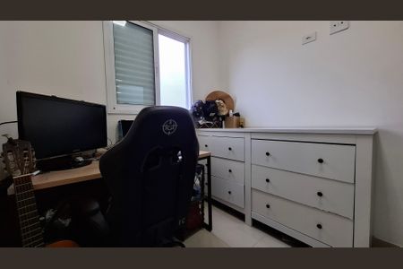 Apartamento à venda com 102m², 2 quartos e 2 vagas Apartamento à venda com 102m², 2 quartos e 2 vagasQuarto