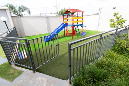 Apartamento à venda com 46m², 2 quartos e 1 vagaÁrea Comum - Playground