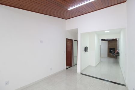 Sala de casa à venda com 2 quartos, 74m² em Santa Amelia, Belo Horizonte