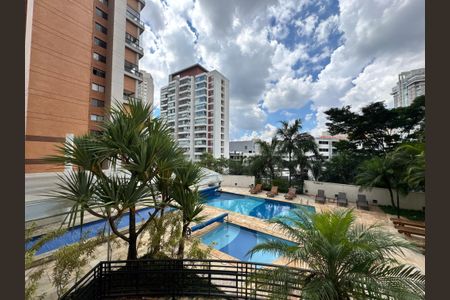 Apartamento para alugar com 195m², 3 quartos e 4 vagas Apartamento para alugar com 195m², 3 quartos e 4 vagasPiscina