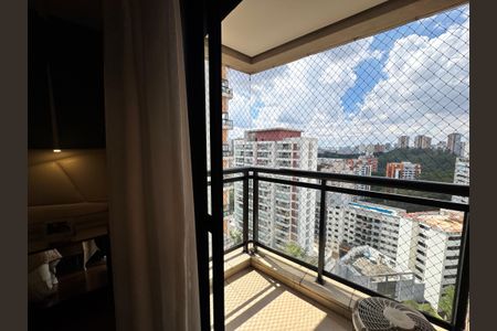 Apartamento para alugar com 195m², 3 quartos e 4 vagas Apartamento para alugar com 195m², 3 quartos e 4 vagasVista Suite Master