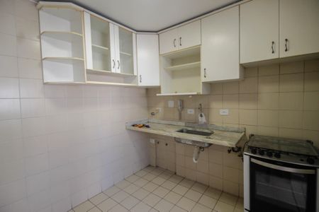 Apartamento à venda com 72m², 2 quartos e 1 vagaCozinha
