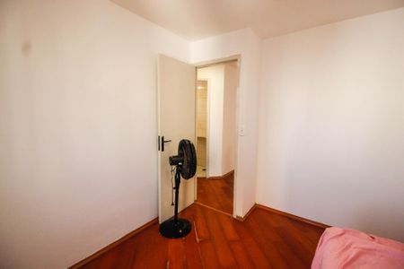 Apartamento à venda com 72m², 2 quartos e 1 vagaQuarto 2