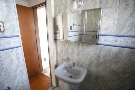 Apartamento à venda com 140m², 2 quartos e sem vagaBanheiro