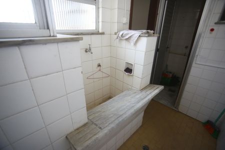 Apartamento à venda com 140m², 2 quartos e sem vagaÁrea de Serviço