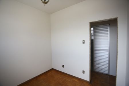 Apartamento à venda com 140m², 2 quartos e sem vagaQuarto 2