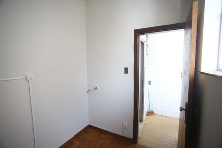 Apartamento à venda com 140m², 2 quartos e sem vagaQuarto de Serviço