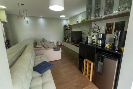 Apartamento à venda com 74m², 3 quartos e 2 vagasSala