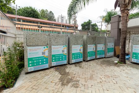 Apartamento à venda com 74m², 3 quartos e 2 vagasÁrea comum - Coleta reciclável