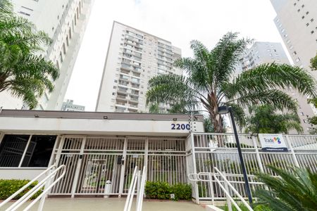 Apartamento à venda com 74m², 3 quartos e 2 vagasFachada