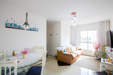 Apartamento à venda com 57m², 2 quartos e 1 vagaSala