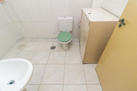 Apartamento para alugar com 56m², 1 quarto e sem vaga Apartamento para alugar com 56m², 1 quarto e sem vagaBanheiro