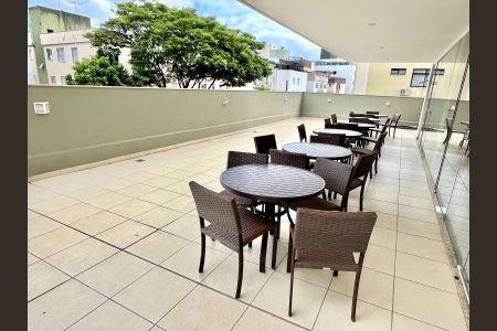 Apartamento à venda com 76m², 2 quartos e 1 vagaÁrea comum - Salão de festas