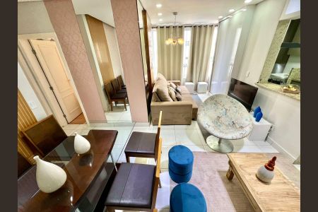 Apartamento à venda com 76m², 2 quartos e 1 vagaSala