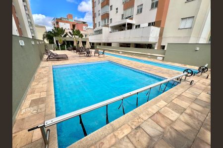 Apartamento à venda com 76m², 2 quartos e 1 vagaÁrea comum - Piscina