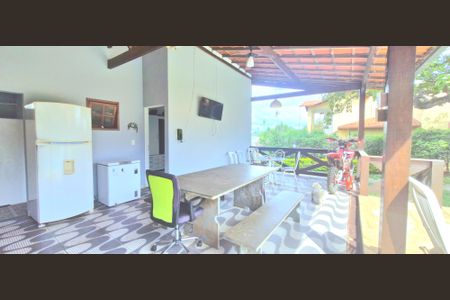 Casa de condomínio à venda com 860m², 5 quartos e 4 vagasÁrea comum - Churrasqueira