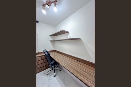 Apartamento à venda com 112m², 3 quartos e 2 vagasEscritório