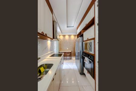 Apartamento à venda com 112m², 3 quartos e 2 vagasCozinha