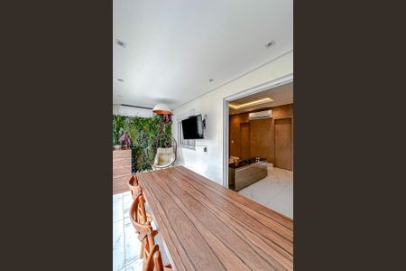 Apartamento à venda com 112m², 3 quartos e 2 vagasVaranda da Sala