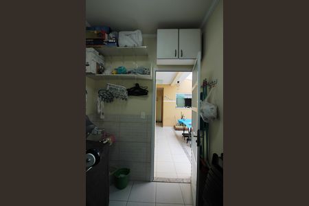 Casa à venda com 216m², 3 quartos e 4 vagasÁrea de Serviço