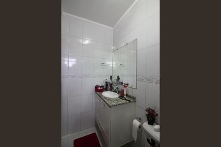 Casa à venda com 216m², 3 quartos e 4 vagasQuarto 1 - Suíte Banheiro