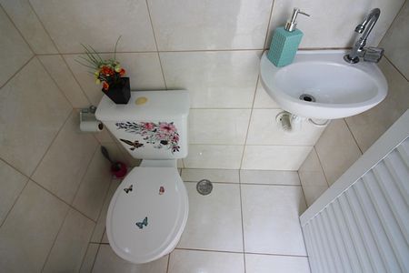 Casa à venda com 216m², 3 quartos e 4 vagasLavabo de Serviço