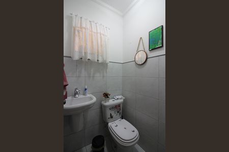 Casa à venda com 216m², 3 quartos e 4 vagasLavabo