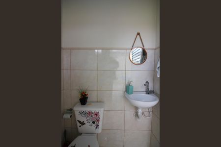 Casa à venda com 216m², 3 quartos e 4 vagasLavabo de Serviço