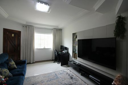 Casa à venda com 216m², 3 quartos e 4 vagasSala