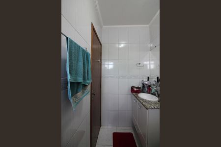 Casa à venda com 216m², 3 quartos e 4 vagasQuarto 1 - Suíte Banheiro