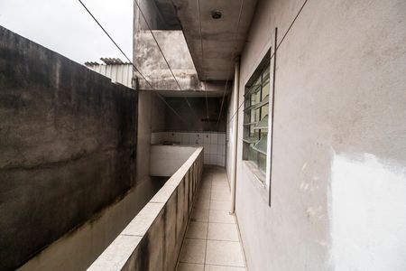 Casa para alugar com 90m², 2 quartos e sem vagaCorredor