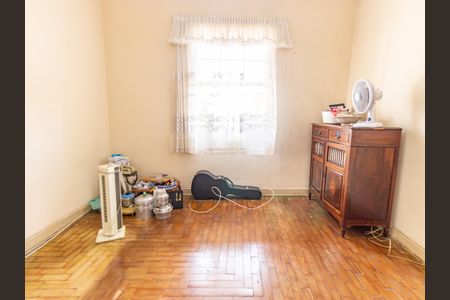 Casa à venda com 181m², 2 quartos e 1 vagaQuarto 1