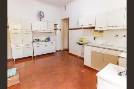 Casa à venda com 181m², 2 quartos e 1 vagaCozinha