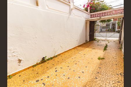 Casa à venda com 181m², 2 quartos e 1 vagaGaragem