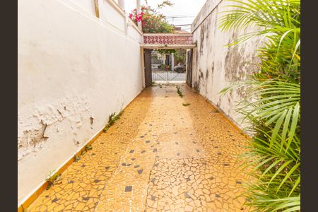 Casa à venda com 181m², 2 quartos e 1 vagaGaragem