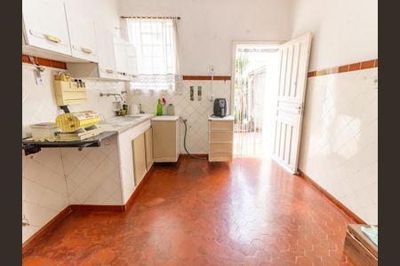 Casa à venda com 181m², 2 quartos e 1 vagaCozinha