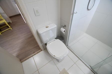 Apartamento à venda com 137m², 3 quartos e 3 vagasBanheiro da Suíte 1