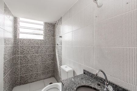 Apartamento para alugar com 80m², 2 quartos e 1 vaga Apartamento para alugar com 80m², 2 quartos e 1 vagaBanheiro