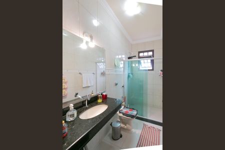 Casa à venda com 156m², 3 quartos e 2 vagasBanheiro Social