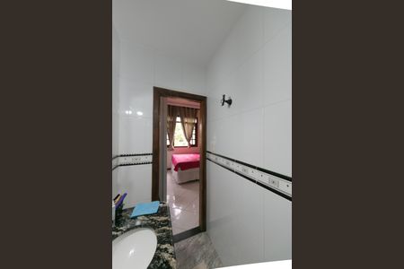 Casa à venda com 156m², 3 quartos e 2 vagasBanheiro Suite