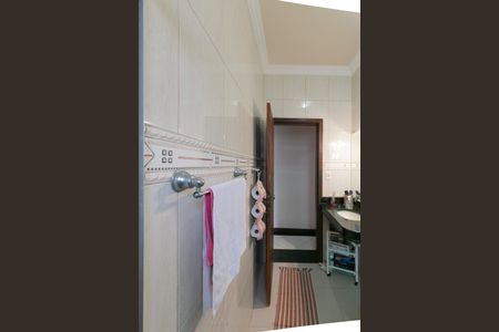 Casa à venda com 156m², 3 quartos e 2 vagasBanheiro Social