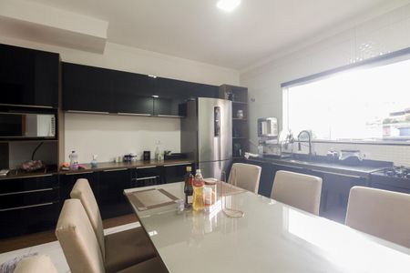 Casa à venda com 110m², 3 quartos e 3 vagasCozinha