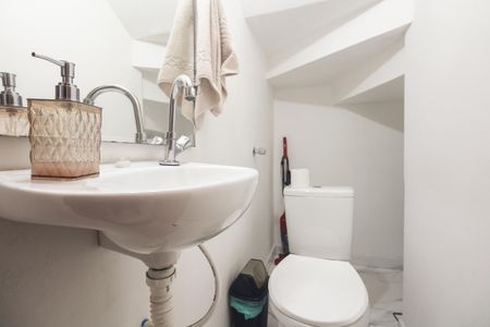 Casa à venda com 110m², 3 quartos e 3 vagasLavabo 