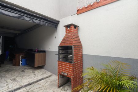 Casa à venda com 110m², 3 quartos e 3 vagasChurrasqueira